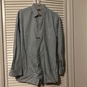 L.L. Bean Men’s wrinkle resistant L-Tall shirt